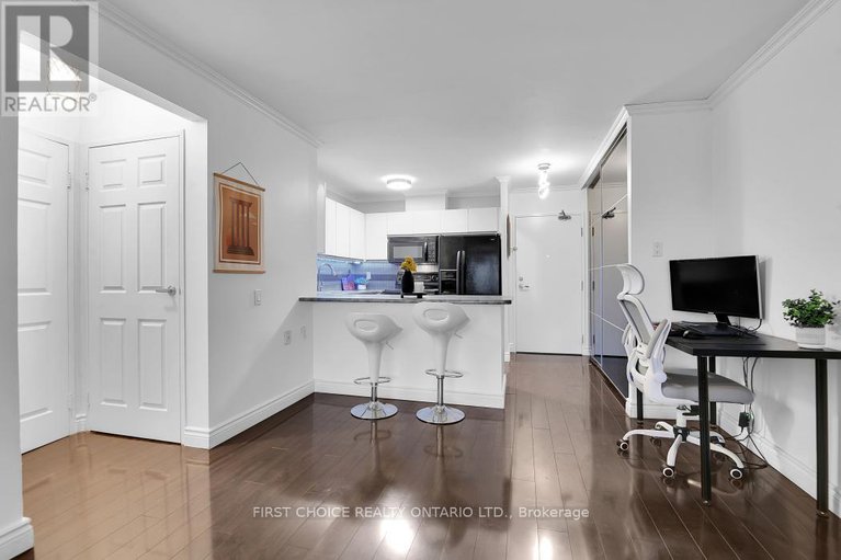 29142164/714-40-landry-street/vanier/ottawa/ontario/K1L8K4_12