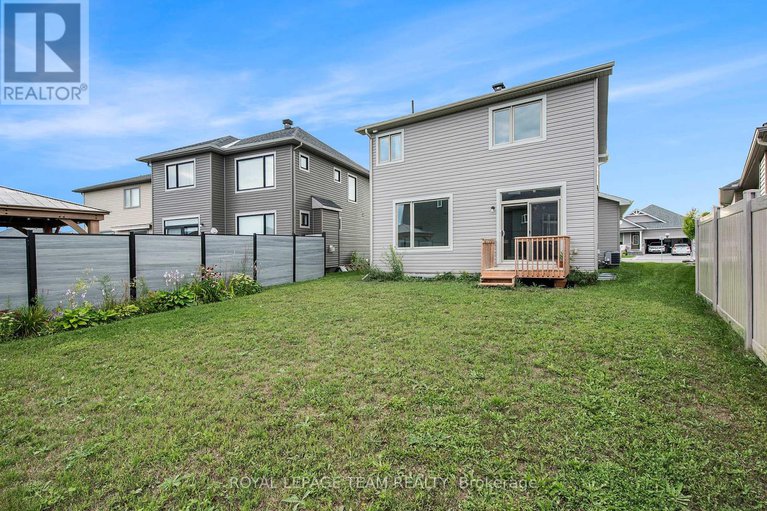 29111115/521-kindred-crescent/north-grenville-twp-kemptville-south/north-grenville/ontario/K0G1J0_35