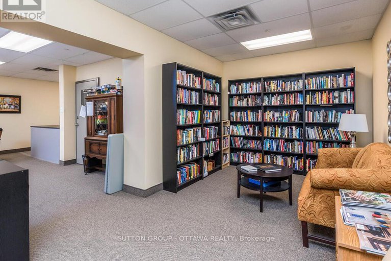 28867900/203-2951-riverside-drive/mooneys-bayriverside-park/ottawa/ontario/K1V8W6_35