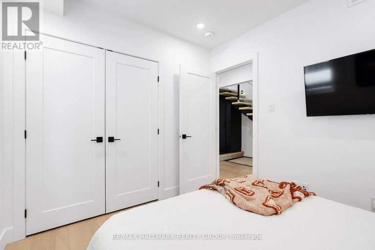 29464753/2167-rice-avenue/woodroffe/ottawa/ontario/K2A0C5_41