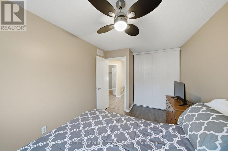 29623978/814-nesting-way/fallingbrookgardenway-south/ottawa/ontario/K4A3X2_25