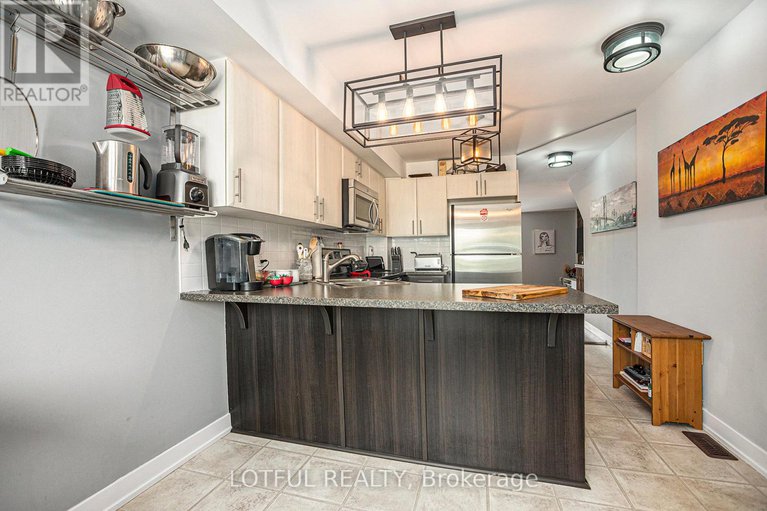 28641676/a-2016-dorima-street/avalon-east/ottawa/ontario/K4A0X5_11