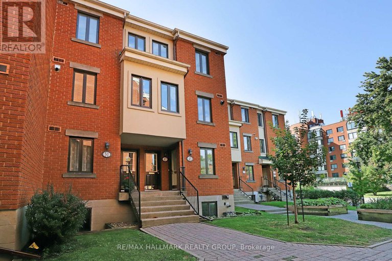 28828283/47-crispin-private/manor-park/ottawa/ontario/K1K2T7_2