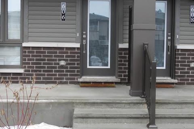 29256005/606-lillian-freiman-private/half-moon-bay/ottawa/ontario/K2J6Z8_1