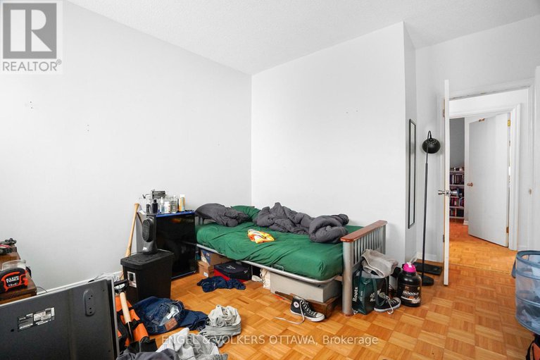 28681479/293-somerset-street-e/sandy-hill/ottawa/ontario/K1N6V9_26