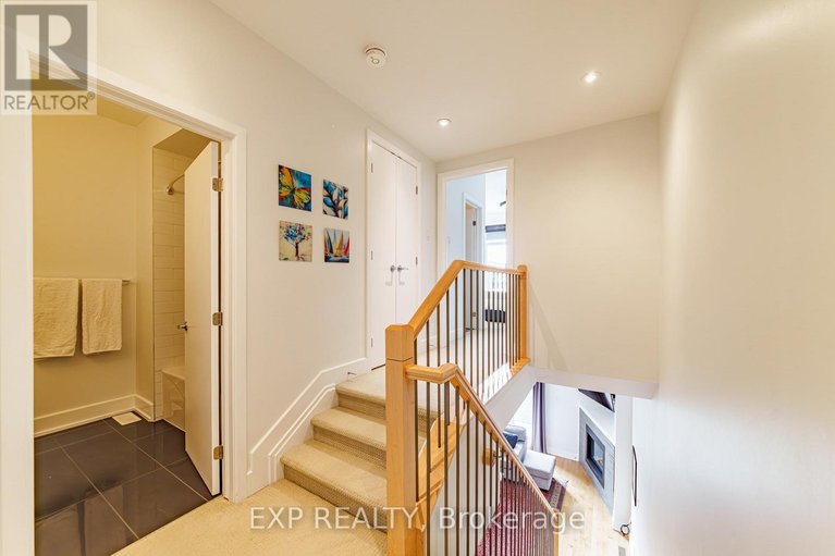 29463573/d-63-young-street/west-centre-town/ottawa/ontario/K1S5T5_17