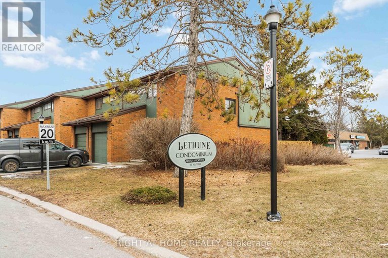 29541775/4-chisholm-court/beaverbrook/ottawa/ontario/K2K1E2_2