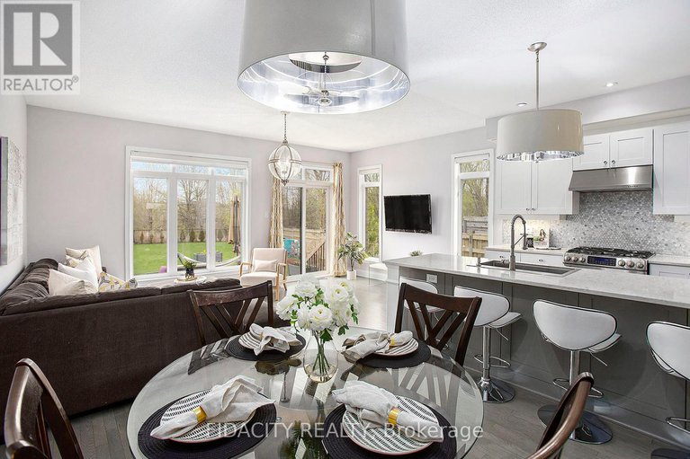 28286993/670-whitecliffs-avenue/riverside-south/ottawa/ontario/K1V2N4_6