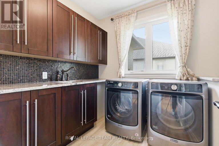 29017572/6903-lake-forest-walk/greely/ottawa/ontario/K4P1R7_17
