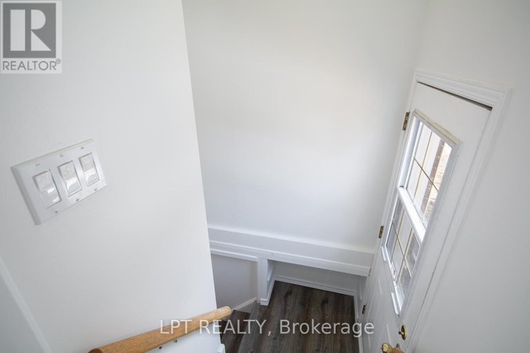 29606503/2317-elmira-drive/parkway-park/ottawa/ontario/K2C1H3_32