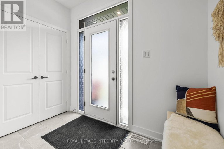 29186470/50-angel-heights/stittsville-south/ottawa/ontario/K2S2N4_3