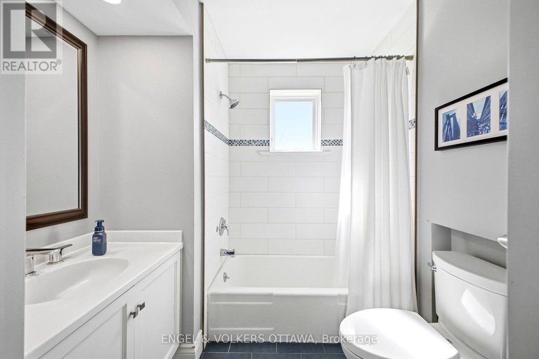 29608039/137-kenilworth-street/civic-hospital/ottawa/ontario/K1Y3Z6_22