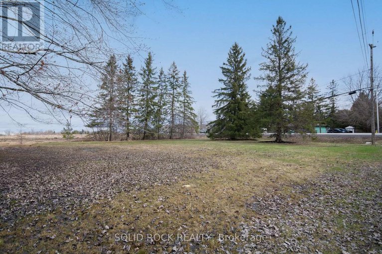 28251367/724-river-road/riverside-southgloucester-glen/ottawa/ontario/K4M1B2_7