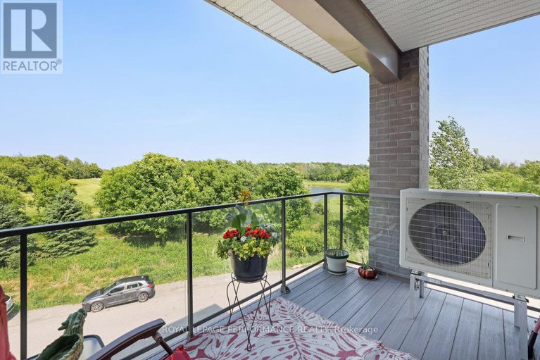 28530470/unit-308-280-herzberg-road/morgans-grantsouth-march/ottawa/ontario/K2A1H1_31