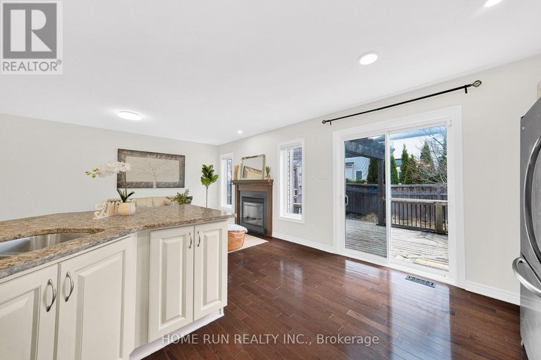 29593608/284-par-la-ville-circle/stittsville-north/ottawa/ontario/K2S0M4_15