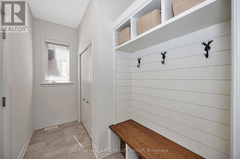 28653573/271-mount-nebo-way/riverside-southgloucester-glen/ottawa/ontario/K1X0E1_21