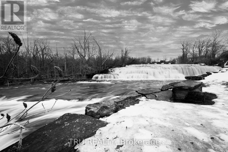 29555386/308-1-rosamond-street-e/almonte/mississippi-mills/ontario/K0A1A0_48