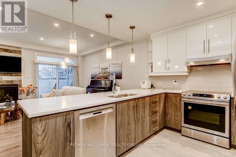 28259317/1006-shefford-road/beacon-hill-south/ottawa/ontario/K1J6X5_13