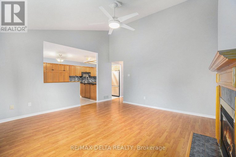 28529206/664-arc-en-ciel-street/fallingbrookgardenway-south/ottawa/ontario/K4A3H8_17