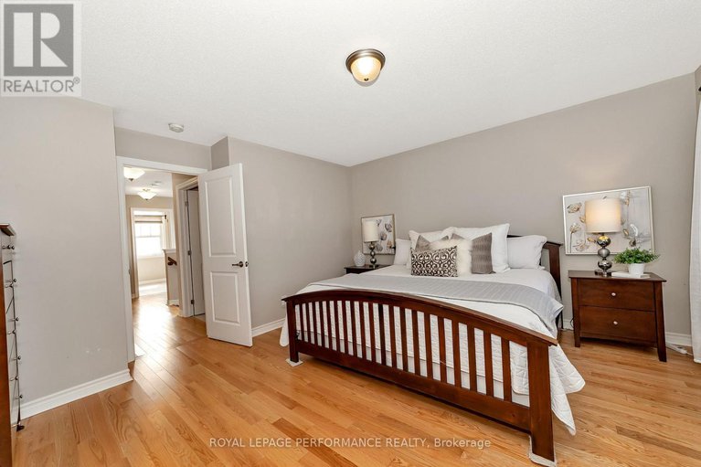 28871185/16-sweetbay-circle/stittsville-north/ottawa/ontario/K2S0W8_14