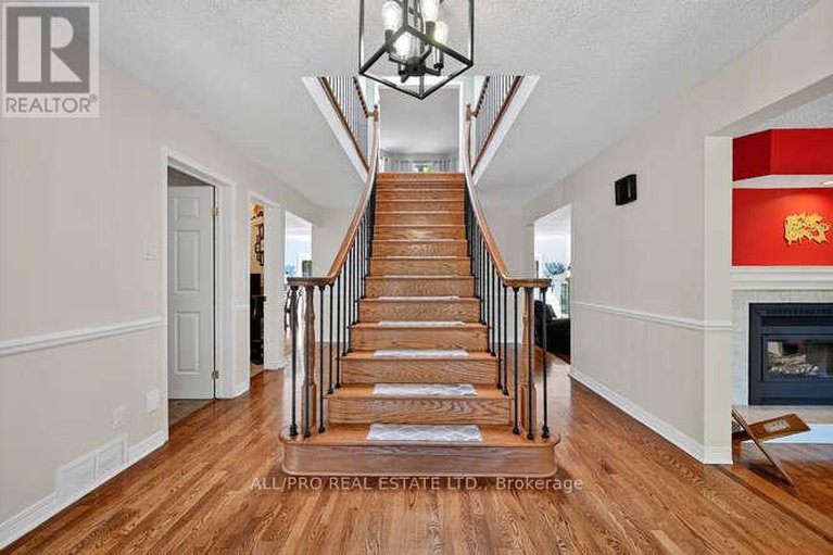 28721991/1144-rideau-bend-crescent/manotick-east-to-manotick-station/ottawa/ontario/K4M1B5_6
