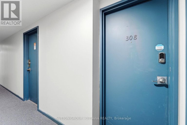 29573196/308b-2041-arrowsmith-drive/beacon-hill-south/ottawa/ontario/K1J7V7_3