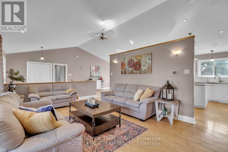 28963477/5705-lombardy-drive/osgoode/ottawa/ontario/K0A2W0_6