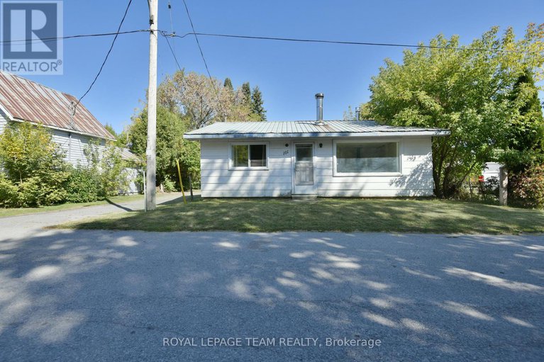 28871191/161-rivington-street/carp/ottawa/ontario/K0A1L0_2