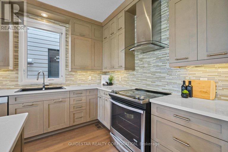 28827996/620-bridleglen-crescent/bridlewood/ottawa/ontario/K2M0H1_16