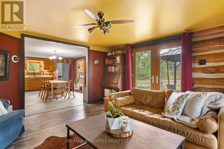28768998/788-french-line-road/lanark-highlands-darling-twp/lanark-highlands/ontario/K0G1K0_17