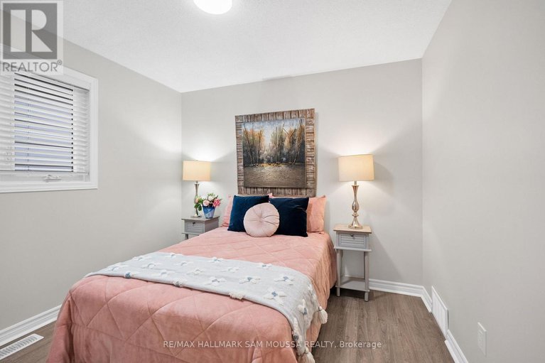 29090641/18-manju-street/hunt-club-park/ottawa/ontario/K1G4T7_29