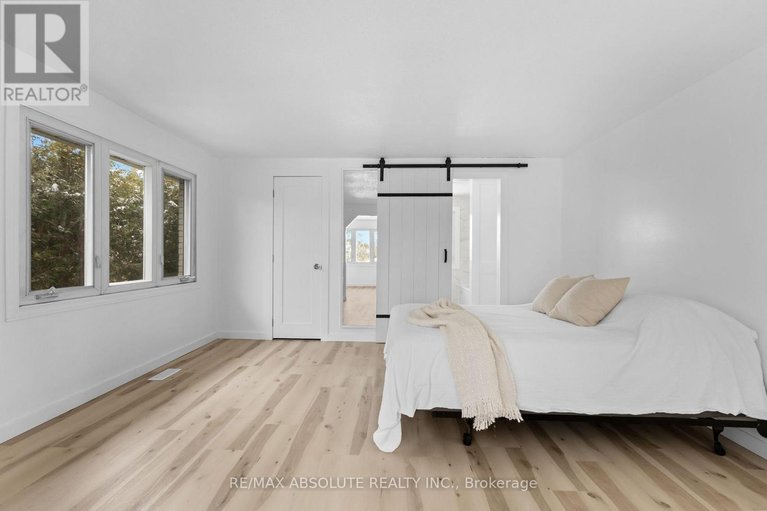 29645619/1444-normandy-crescent/carleton-heights/ottawa/ontario/K2C0N6_28