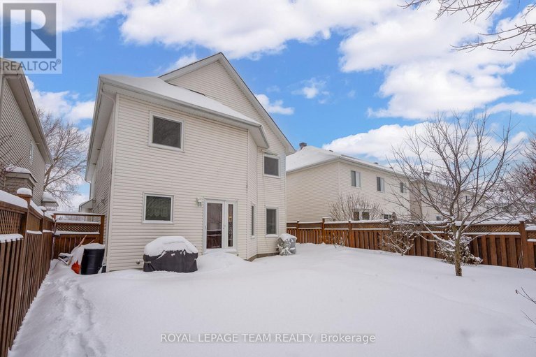 29298505/27-avonmore-crescent/barrhaven-east/ottawa/ontario/K2G6J7_39