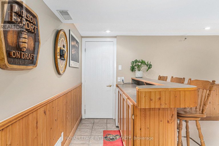 28620612/16-ember-glow-court/stittsville-central/ottawa/ontario/K2S1C3_28