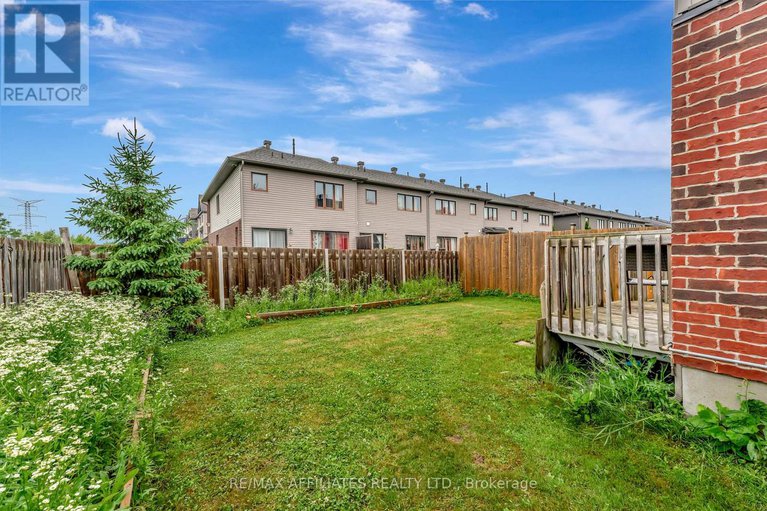 28562924/625-trigoria-crescent/avalon-west/ottawa/ontario/K4A1B1_35