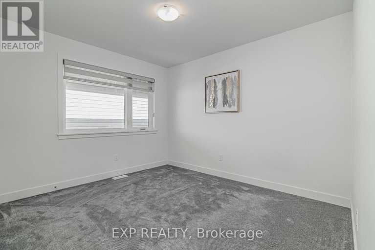 29144440/92-big-dipper-street/riverside-southgloucester-glen/ottawa/ontario/K4M0L9_21