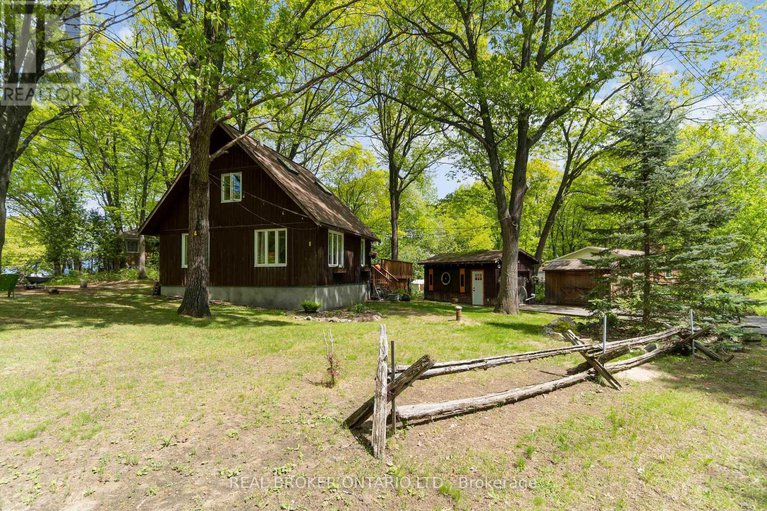 28470618/190-woods-road/constance-bay/ottawa/ontario/K0A3M0_9