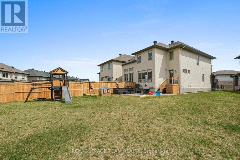 29642732/315-big-dipper-street/riverside-southgloucester-glen/ottawa/ontario/K4M0J2_40