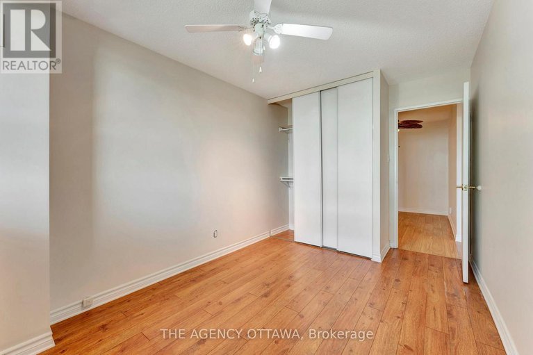 28574774/304-555-brittany-drive/viscount-alexander-park/ottawa/ontario/K1K4C5_18