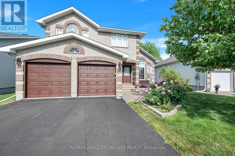 28543376/1867-springridge-drive/springridgeeast-village/ottawa/ontario/K4A4R1_1