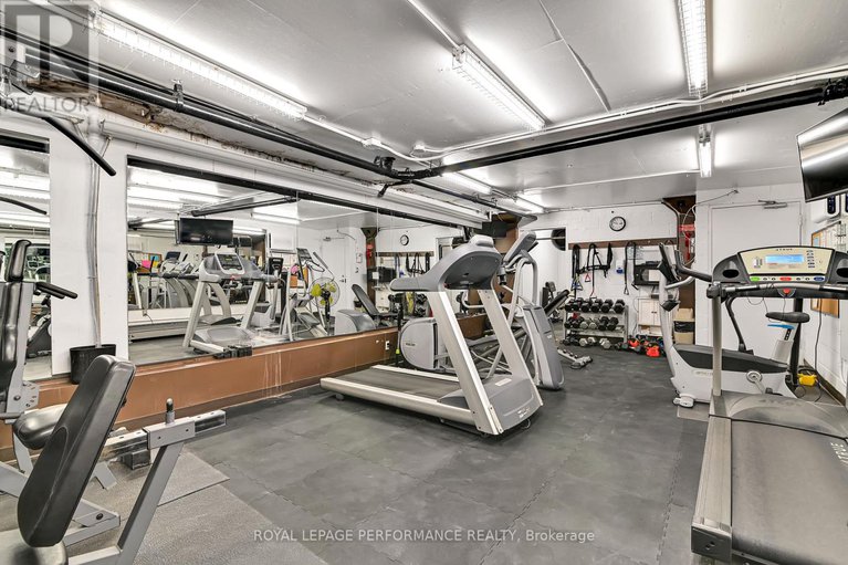 28548076/202-158-b-mcarthur-avenue/vanier/ottawa/ontario/K1L8C9_33