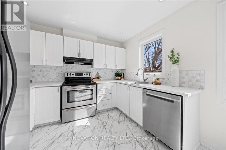 28392442/b-36-dufferin-road/lindenlea/ottawa/ontario/K1M2A8_8