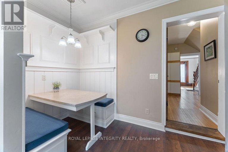 28694404/72-lakeshore-drive/morrisburg/south-dundas/ontario/K0C1X0_10