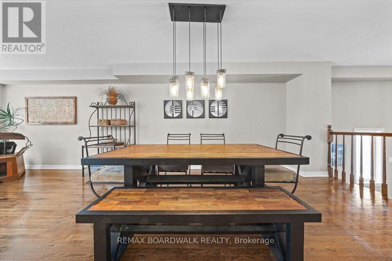 29434399/265-parkrose-private/chatelaine-village/ottawa/ontario/K4A0N8_6