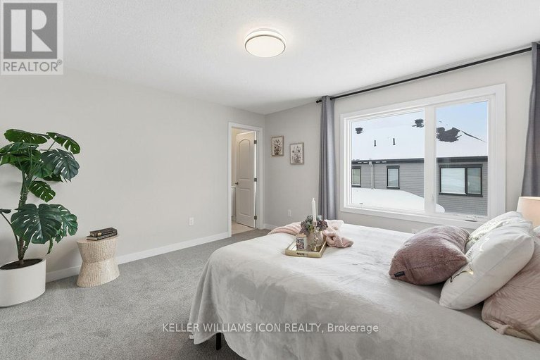 29326392/840-andesite-terrace/half-moon-bay/ottawa/ontario/K2J7H4_22