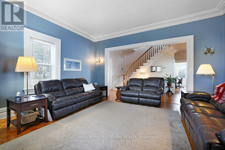 28218269/81-lakeshore-drive/morrisburg/south-dundas/ontario/K0C1X0_11