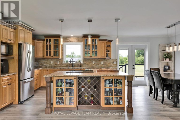 28504851/883-craig-road/north-grenville-twp-kemptville-south/north-grenville/ontario/K0G1S0_19