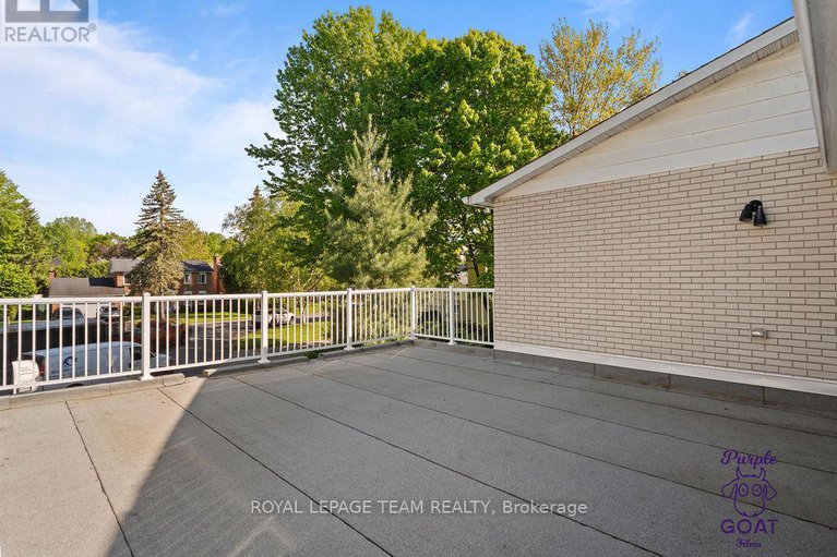 28136010/5-erinlea-court/pineglencountry-place/ottawa/ontario/K2E7C8_38