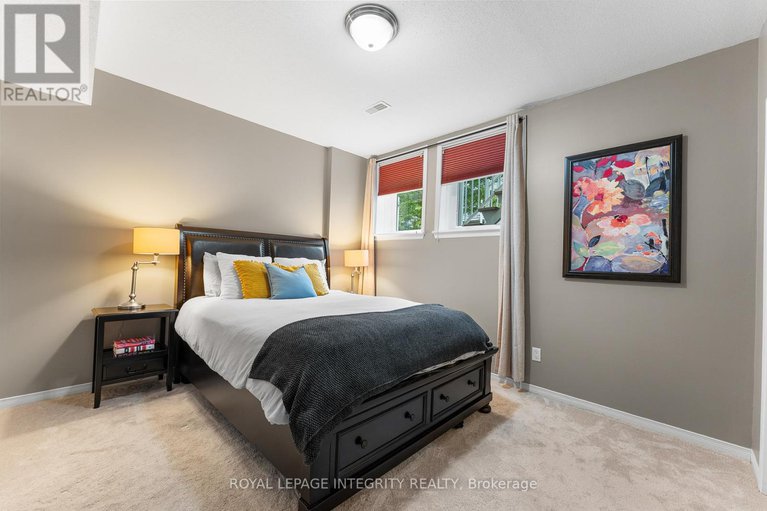 28760264/632-reardon-private/heron-gateindustrial-park/ottawa/ontario/K1V2K9_18