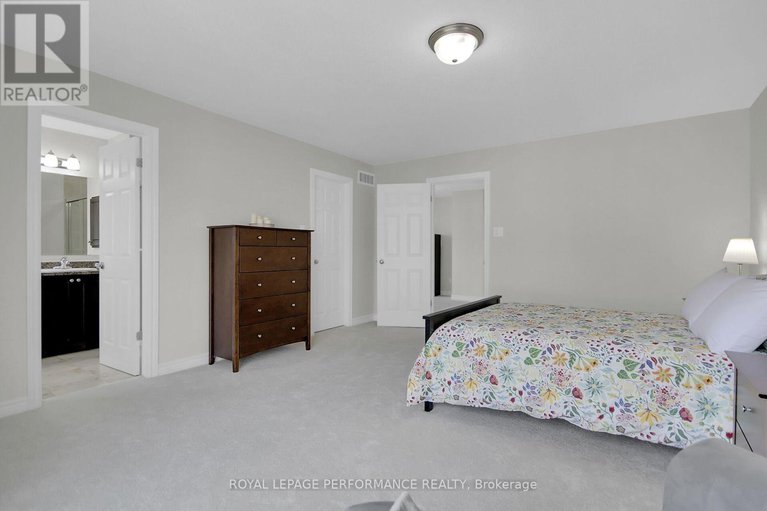 28636088/895-ashenvale-way/avalon-east/ottawa/ontario/K4A0R8_29